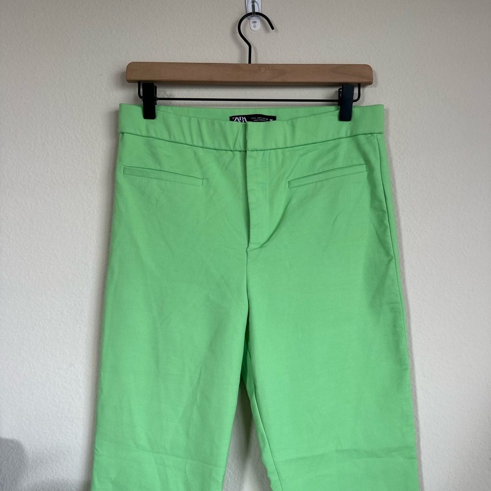 Zara Lime Green Cropped Pants - Picture 3 of 11